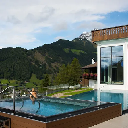 Hotel Goldried 3*