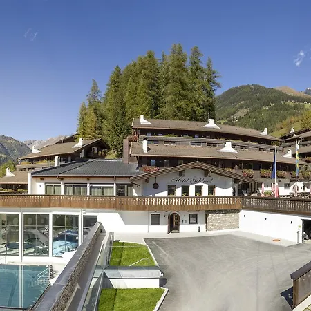 Goldried Hotel 3*